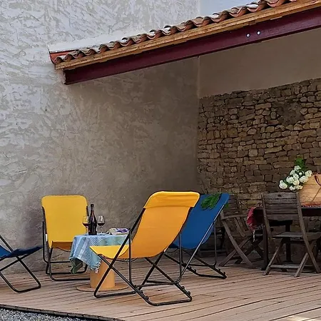 Des Abeilles Casa vacanze